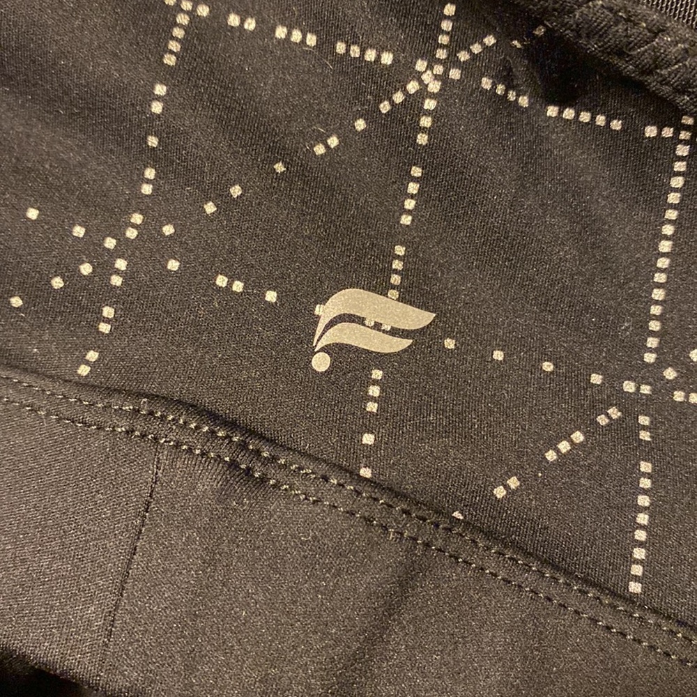 Brand New Fabletics Sports Bra On The Go - Picture 4 of 4